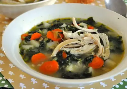 Фото Куриный перловый суп с капустой