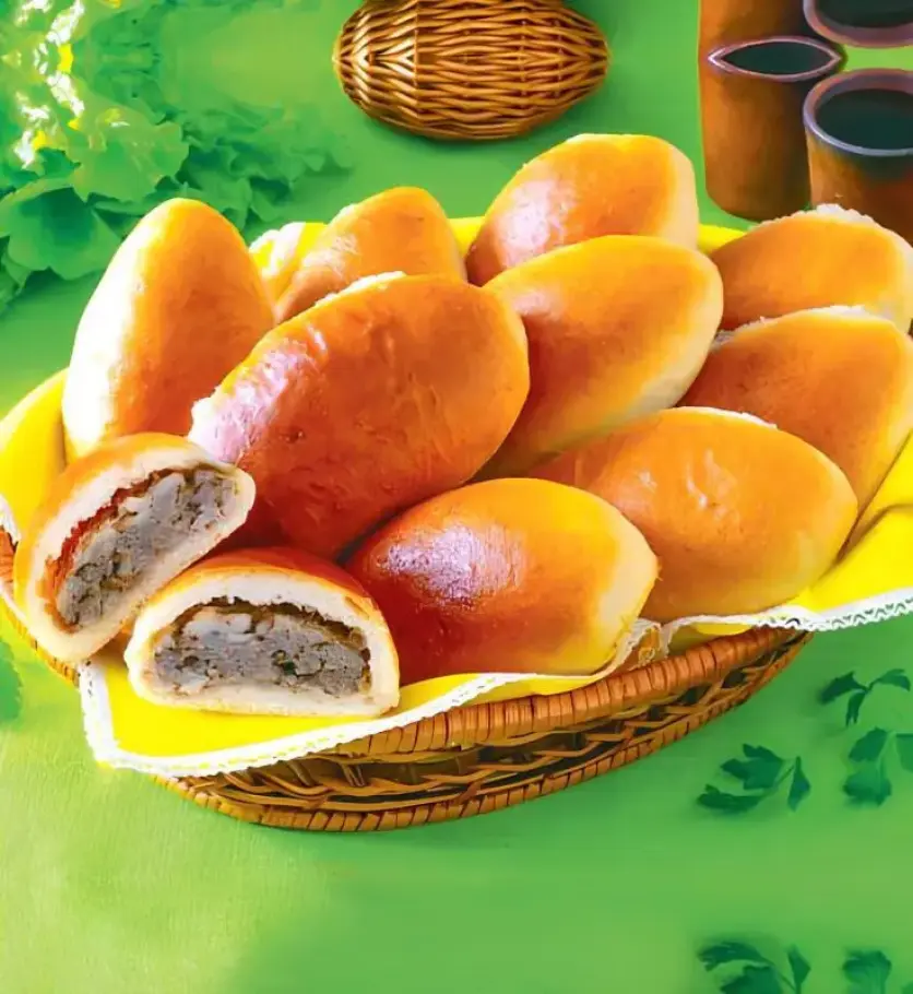 Фото готового рецепта Пирожки с курицей, печенью и рисом