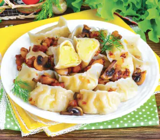 Пельмени по-сибирски с картофелем и мясной зажаркой