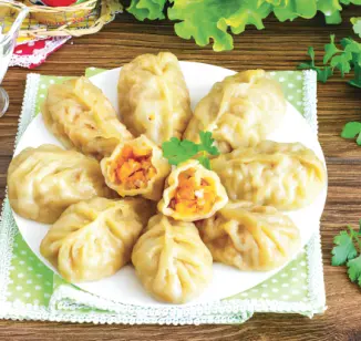 Ароматные манты с мясом и тыквой в нежном тесте