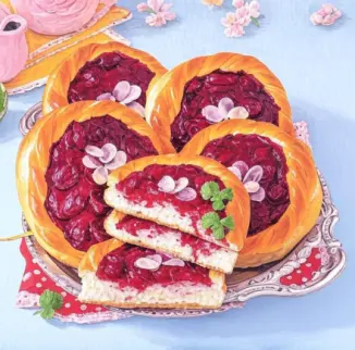 Рецепт Булочки и вишней и миндалем