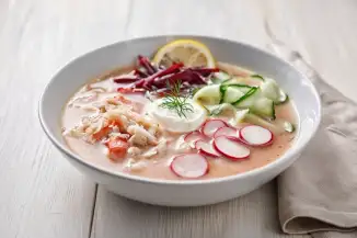 Превью рецепта Ботвинья с крабом и редисом