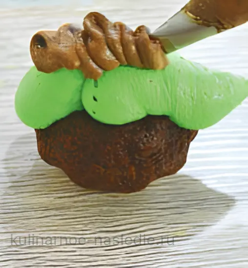 Кекс «Динозаврики» - шаг 7 (изображение)