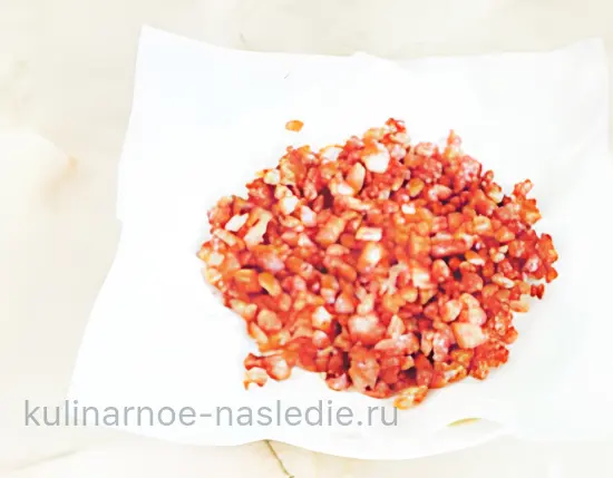 Кулич с грудинкой и сыром - шаг 1 (изображение)