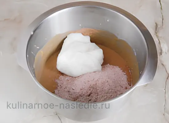 Шоколадный кулич с апельсинами - шаг 6 (изображение)