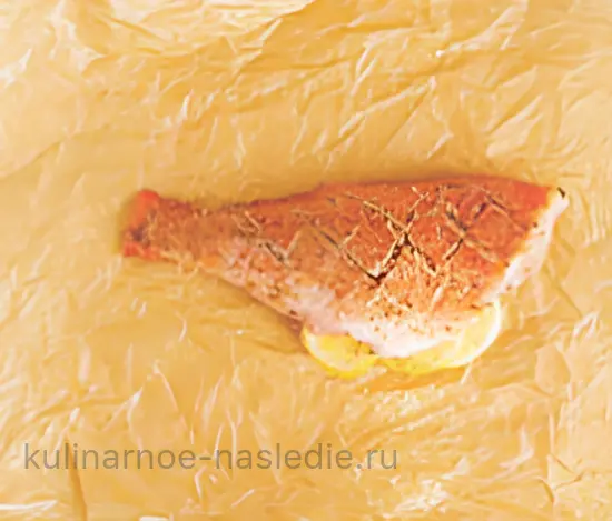Запечённый окунь с лимоном и ароматными травами - шаг 3 (изображение)
