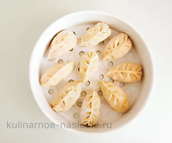 Ароматные манты с мясом и тыквой в нежном тесте - шаг 5 (изображение)