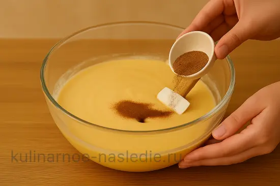 Классическая шарлотка с яблоками - шаг 5 (изображение)