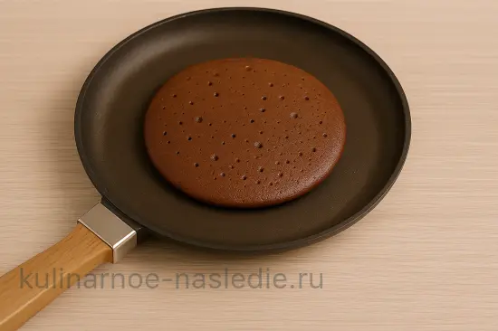 Шоколадно-банановые панкейки - шаг 6 (изображение)