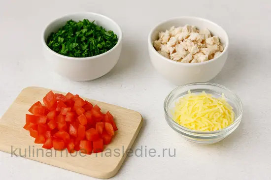 Яичный ролл со шпинатом и курицей - шаг 1 (изображение)