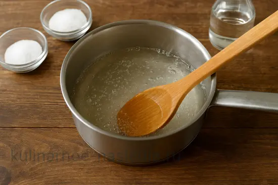 Маринованные огурцы с патиссонами на зиму - шаг 4 (изображение)