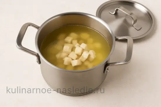 Гречневый суп с курицей - шаг 1 (изображение)