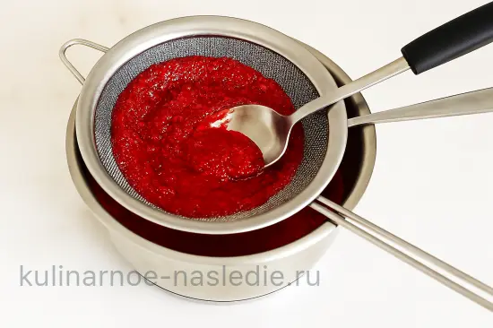 Малиновое суфле с кокосовой стружкой - шаг 2 (изображение)