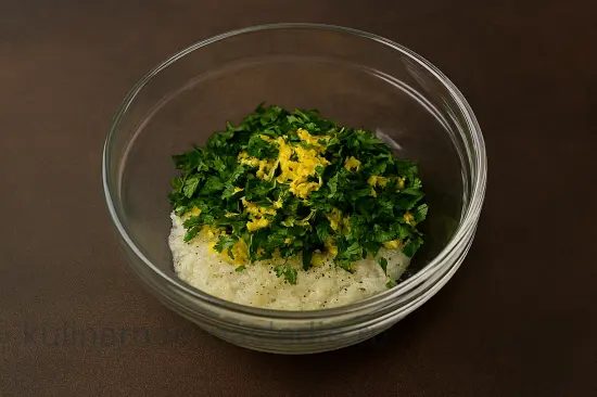 Запеченная горбуша в духовке с сыром и лимоном - шаг 3 (изображение)