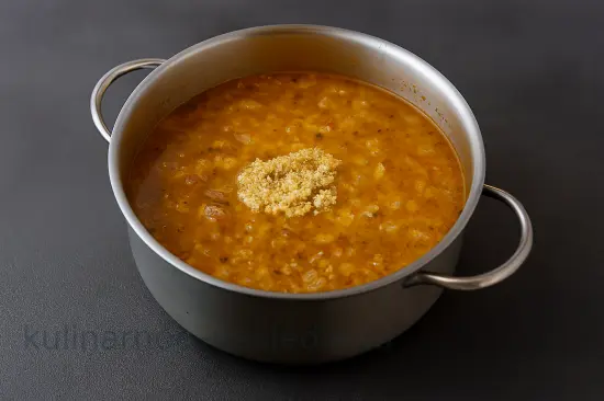 Суп харчо по-грузински с говядиной и грецкими орехами - шаг 6 (изображение)