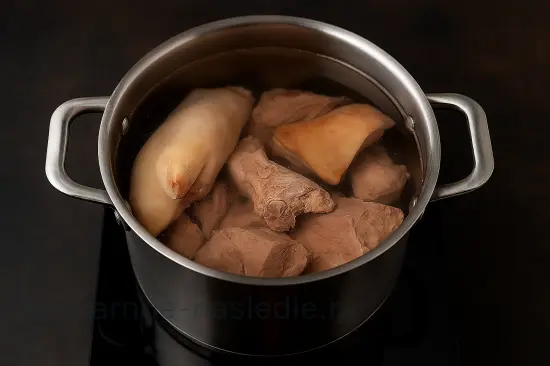 Свиной холодец классический - шаг 3 (изображение)