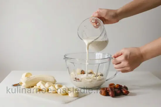 Смузи на ряженке с бананом и финиками - шаг 2 (изображение)