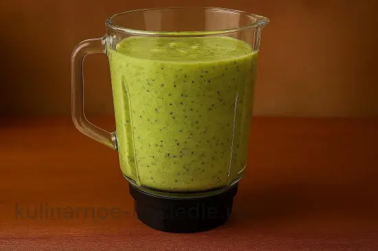 Тропический смузи с киви и бананом - шаг 4