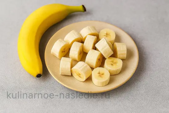 Смузи с мандарином и бананом - шаг 2 (изображение)