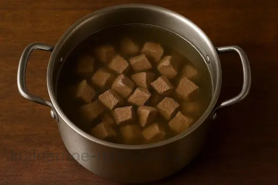 Зеленый борщ с щавелем и яйцом - шаг 2