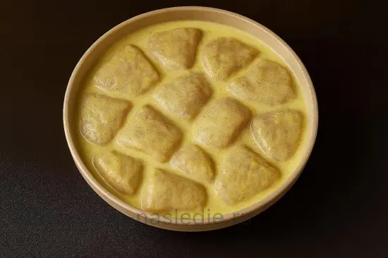 Шашлык из курицы в кефире с карри и чесноком - шаг 4 (изображение)