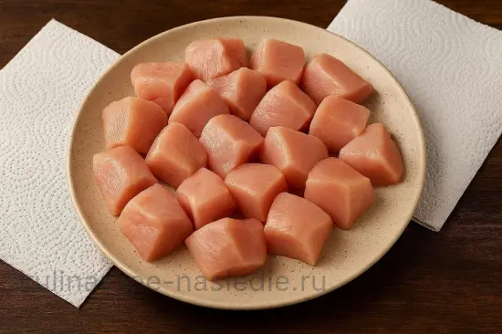 Сочный куриный шашлык с уксусом и луком - Подготовка курицы