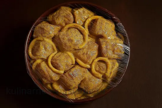 Маринад для шашлыка с майонезом, луком и специями - шаг 5 (изображение)