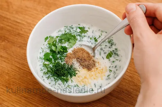 Маринад для шашлыка с айраном и специями - шаг 2