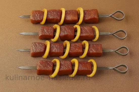 Медово-соевый маринад для нежного шашлыка - шаг 5