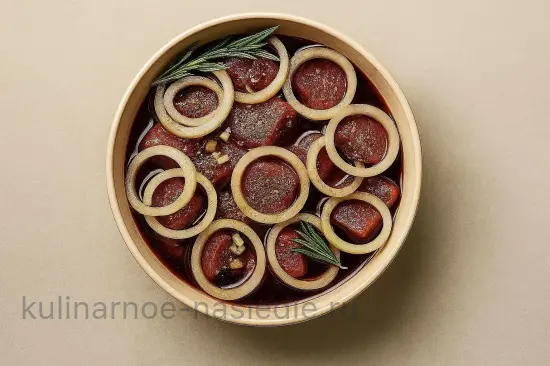 Шашлык из баранины в гранатовом маринаде с розмарином - шаг 3