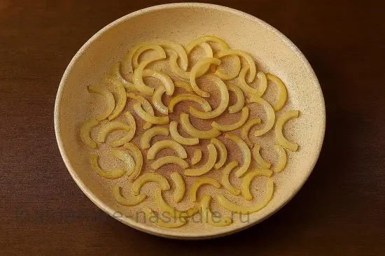 Азу с лесными грибами и перцем в томатной подливе - шаг 3