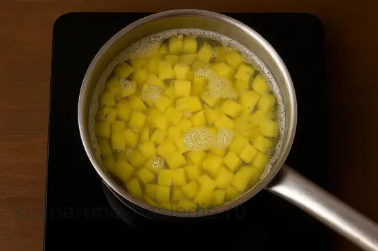 Классический борщ со свеклой - шаг 2