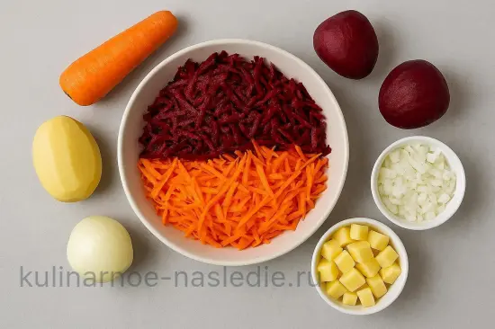 Свежий борщ с капустой и свеклой без мяса - шаг 1