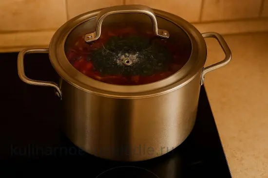 Классический украинский борщ с мясом и свеклой - шаг 8 (изображение)