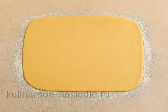 Булочки с песто и сыром пармезан - Формирование булочек с начинкой