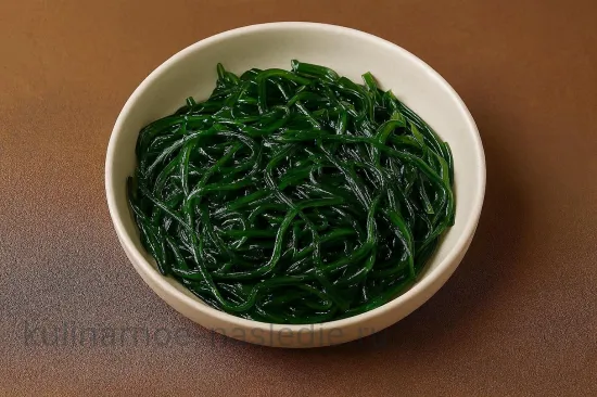 Тёплый салат из морской капусты с гребешками и кунжутной заправкой - шаг 3 (изображение)