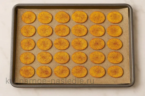 Картофельные чипсы в духовке - шаг 4 (изображение)