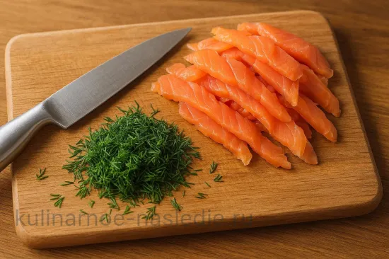 Омлет с лососем в мультиварке - шаг 1