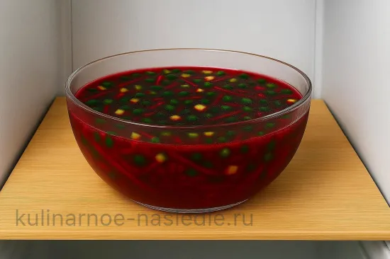 Свекольник с огурцом и яйцом на квасе - шаг 7