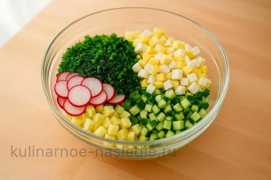 Окрошка на кефире с редисом и зеленью - шаг 6 (изображение)