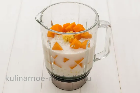 Крем-суп из запаренной тыквы с кокосовым молоком и имбирём - Создание кремовой массы