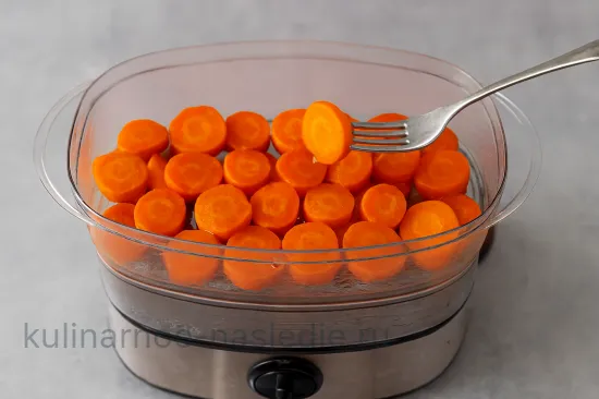 Морковный крем-суп на пару с имбирём - Приготовление на пару