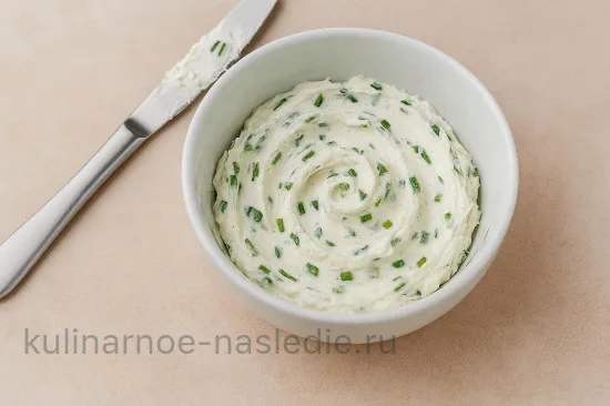 Тосты с креветками и сливочным сыром - шаг 3