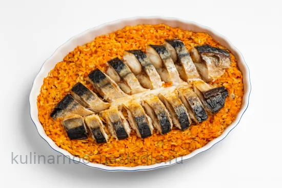 Скумбрия, запечённая с булгуром и овощами - шаг 5