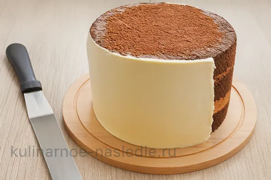 Торт "Барашек" - нежный шоколадный десерт с кофейными нотками - Разравнивание поверхности торта