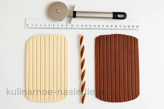 Булочки с творогом и вишней - шаг 4