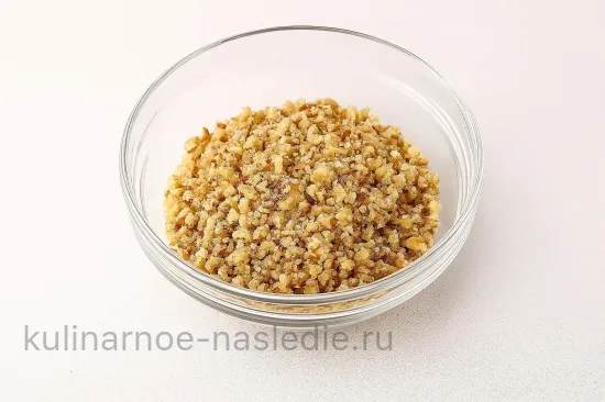 Салат «Божья коровка» - шаг 6 (изображение)