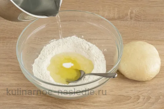 Ароматные манты с мясом и тыквой в нежном тесте - шаг 1