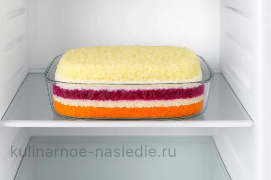 Салат «Новогодний подарок» - шаг 3 (изображение)