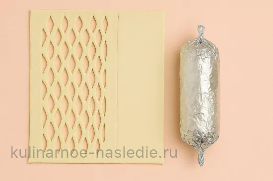 Слоеный пирог с сыром и зеленью - шаг 8